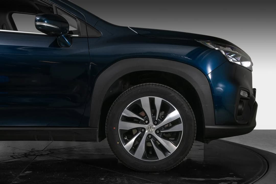 Suzuki SX4 miniature 8