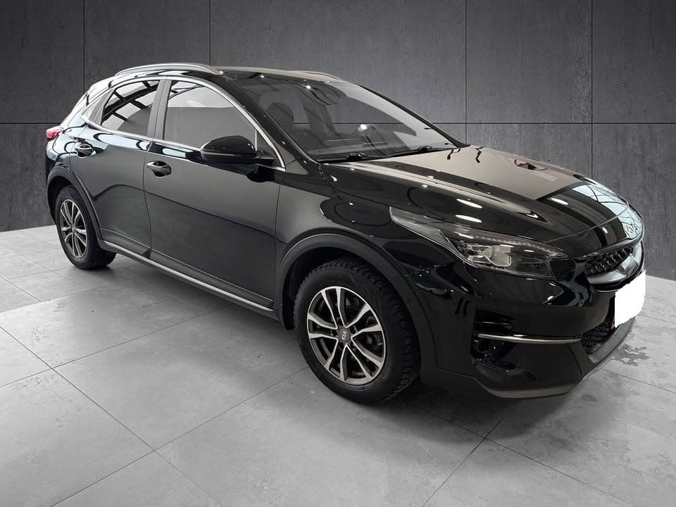 Kia XCeed miniature 3