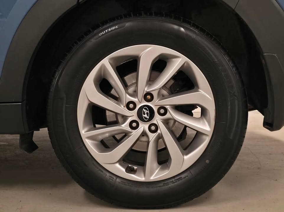 Hyundai Tucson miniature 12
