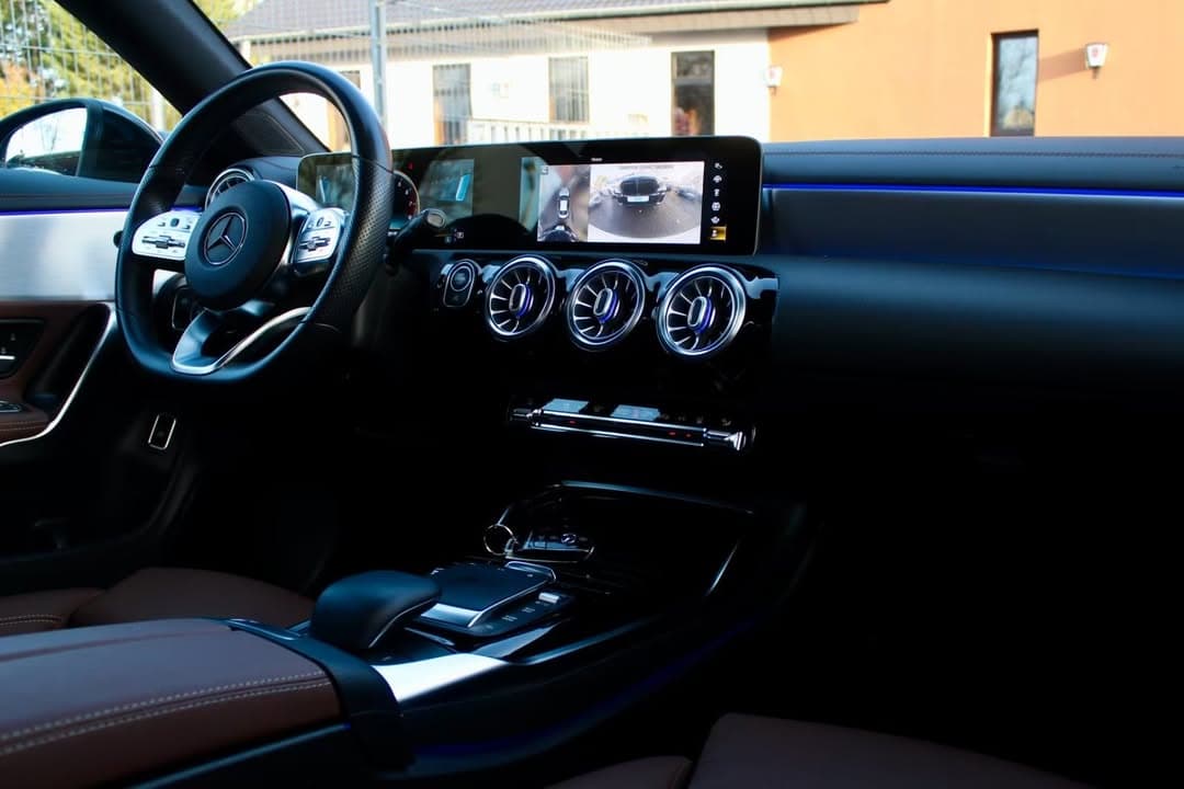 Mercedes-Benz CLA miniature 10