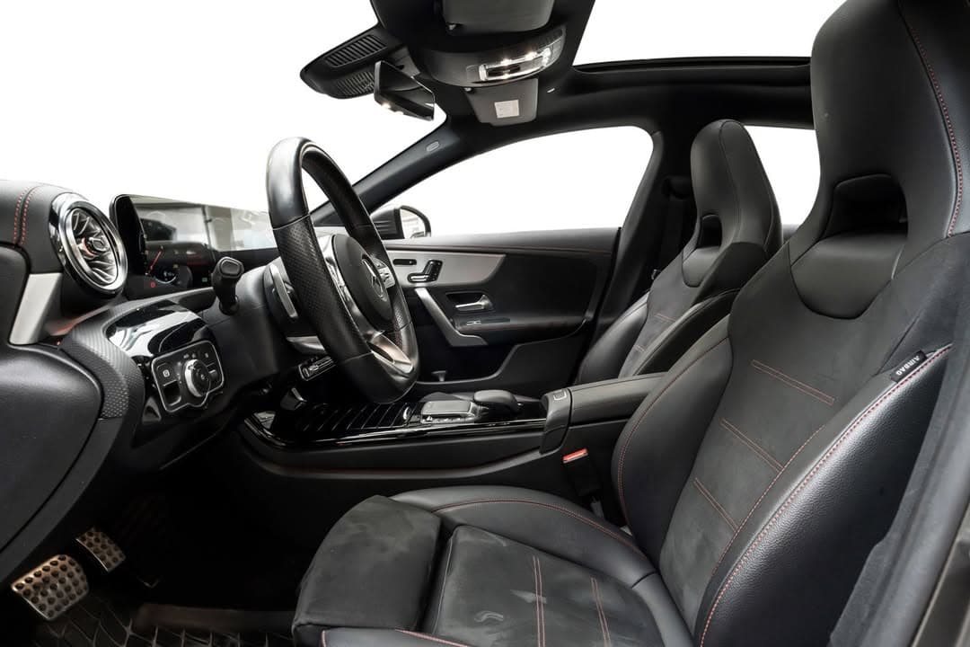 Mercedes-Benz CLA miniature 6