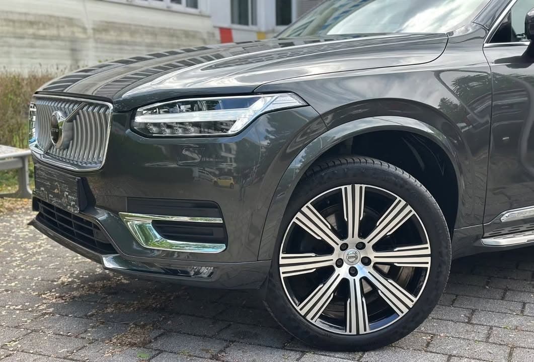 Volvo XC90 miniature 5