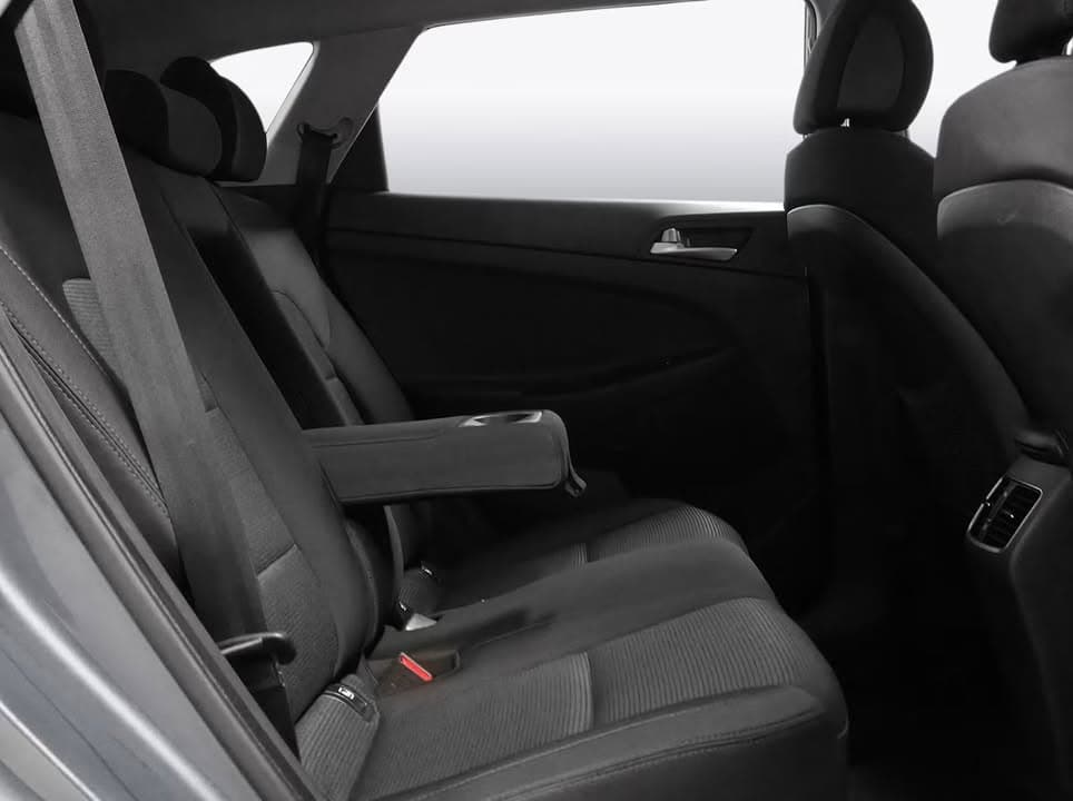 Hyundai Tucson miniature 8