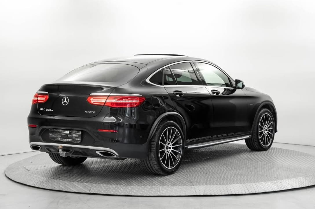 Mercedes-Benz GLC miniature 2