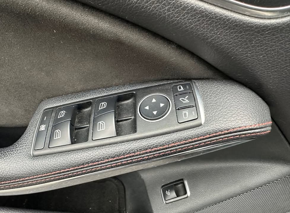 Mercedes-Benz CLA miniature 10