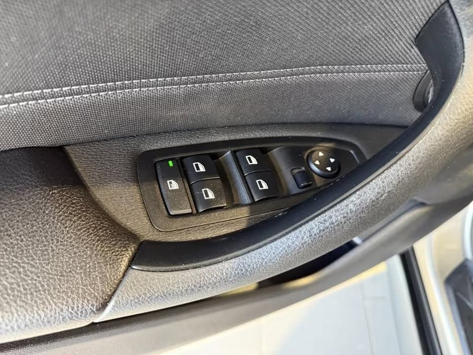 BMW X1 miniature 11