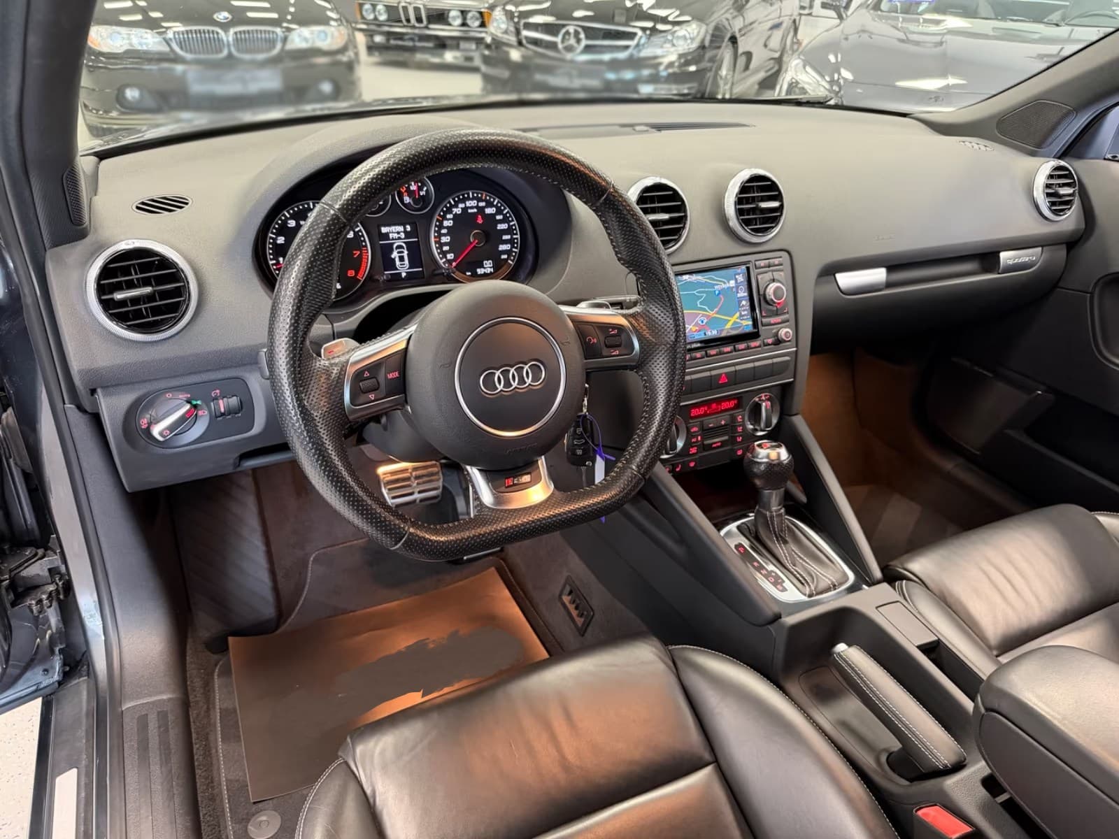 Audi RS3 - photo 12