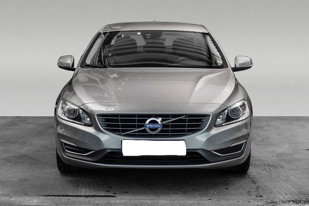Volvo S60 miniature 3