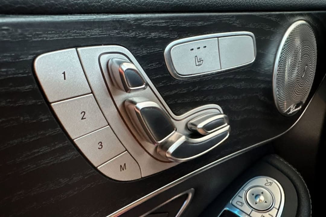 Mercedes-Benz GLC - photo 12