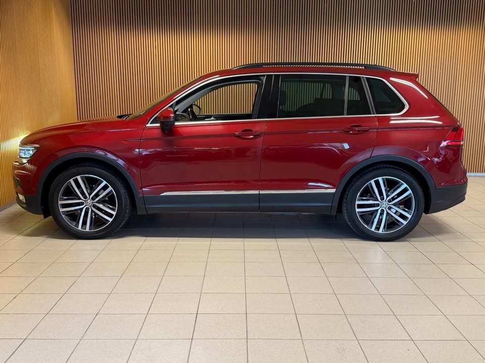 Volkswagen Tiguan miniature 8