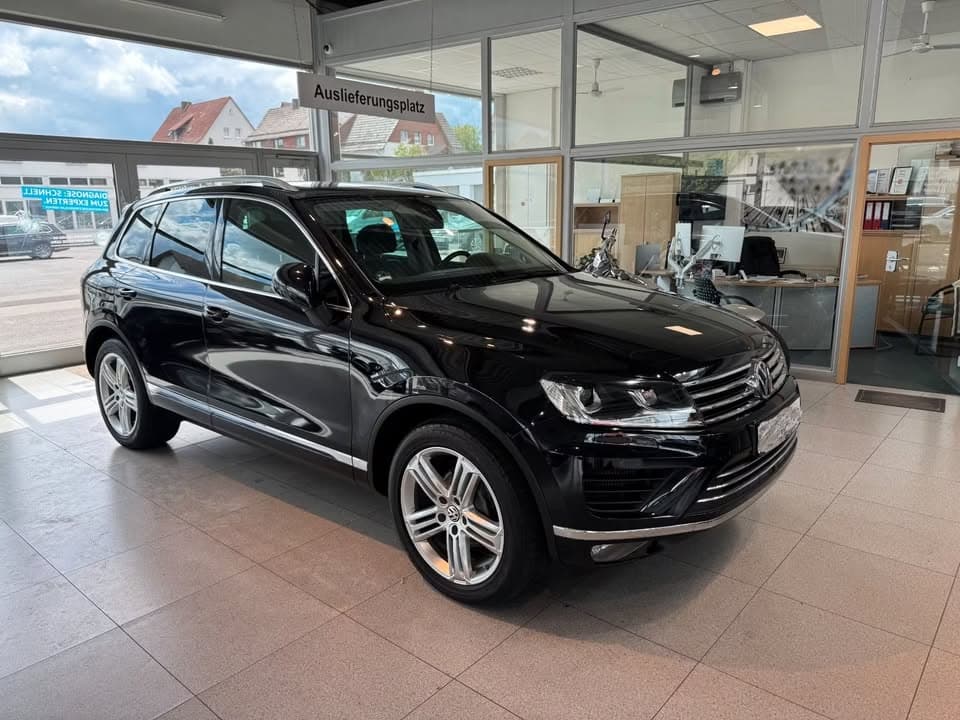 Volkswagen Touareg miniature 4