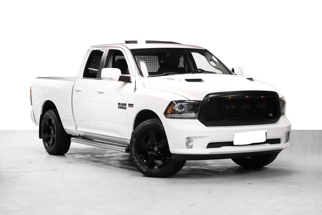 Dodge RAM miniature 2