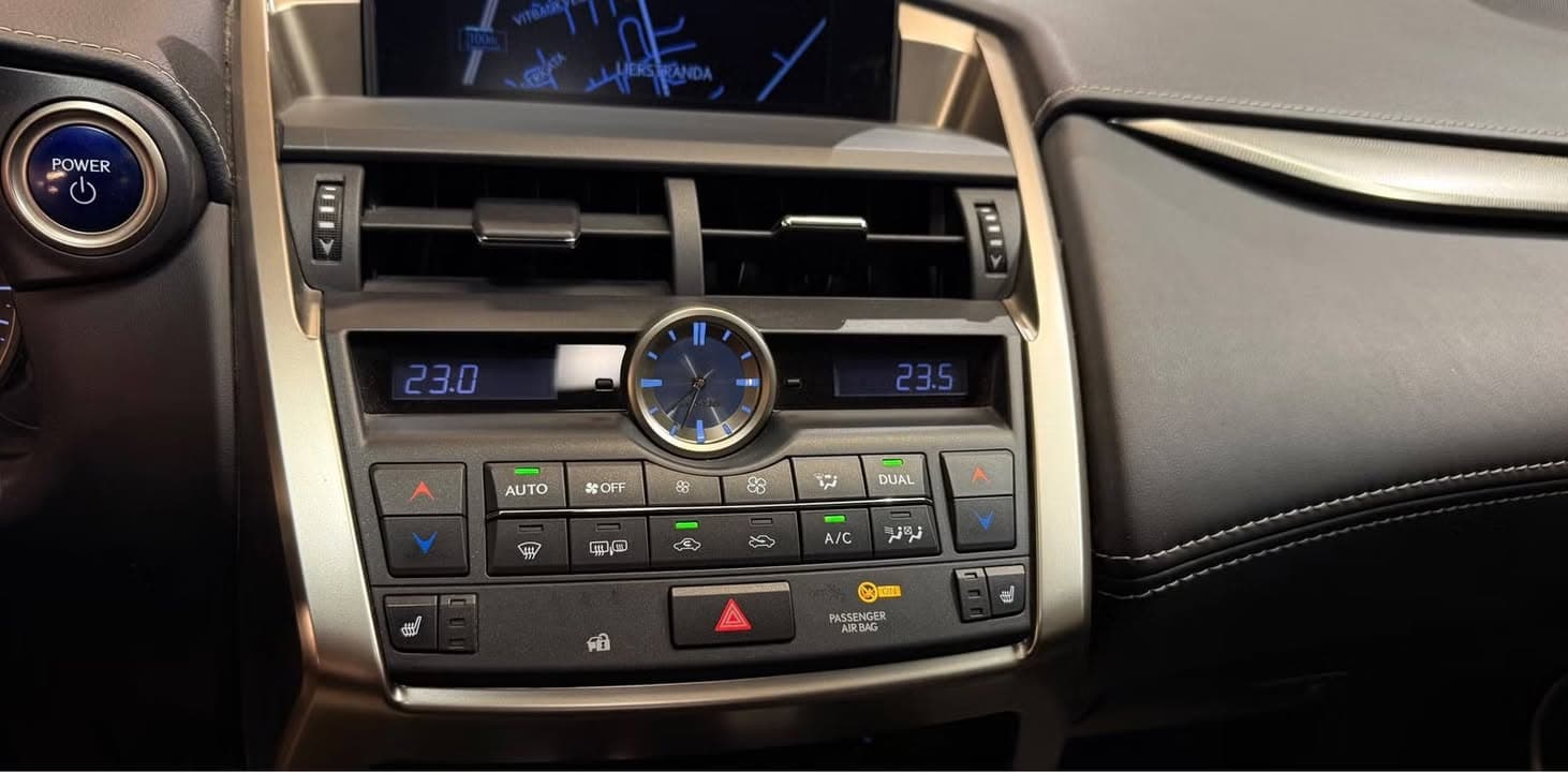 Lexus NX miniature 9