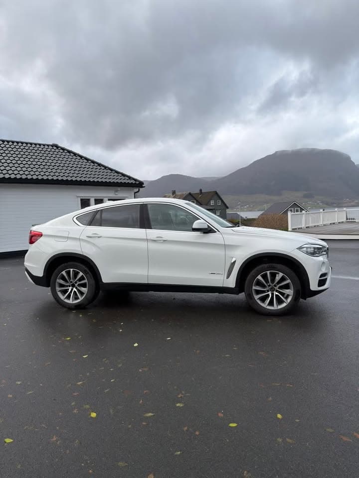 BMW X6 miniature 12