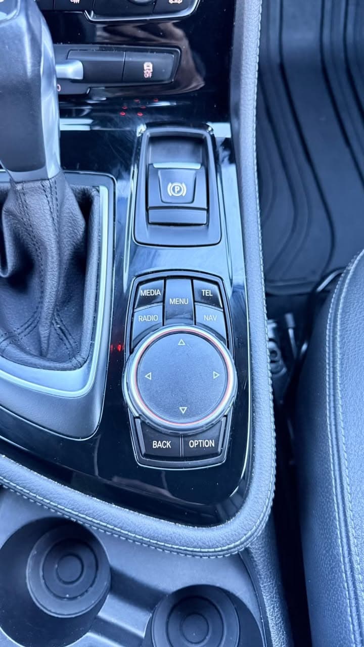 BMW Serie miniature 9