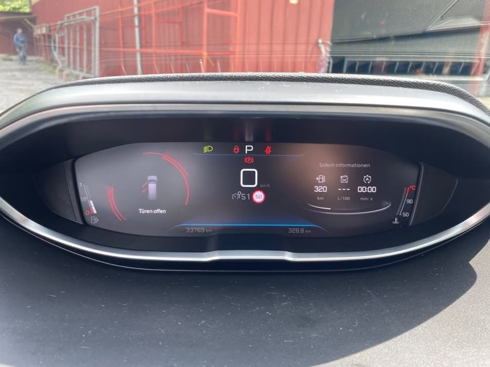 Peugeot 5008 miniature 6