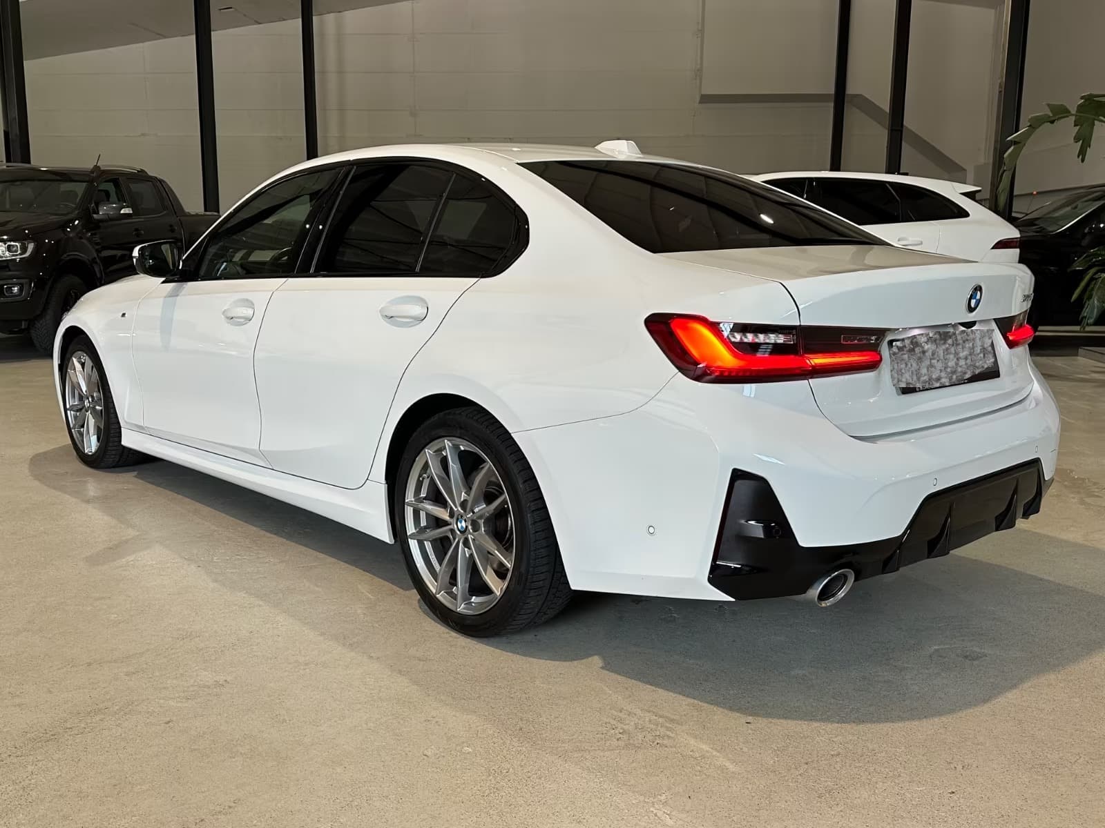 BMW 320d miniature 4