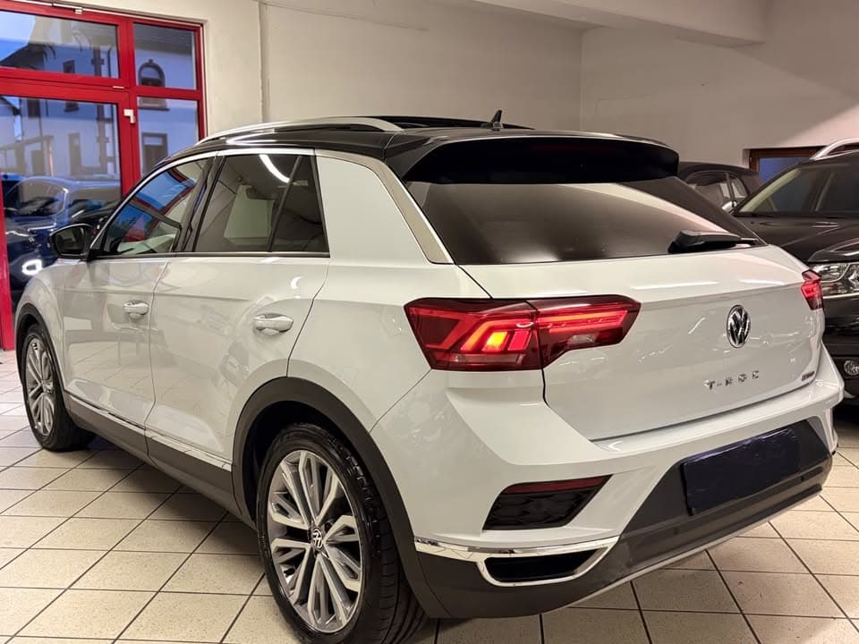 Volkswagen T-Roc miniature 4