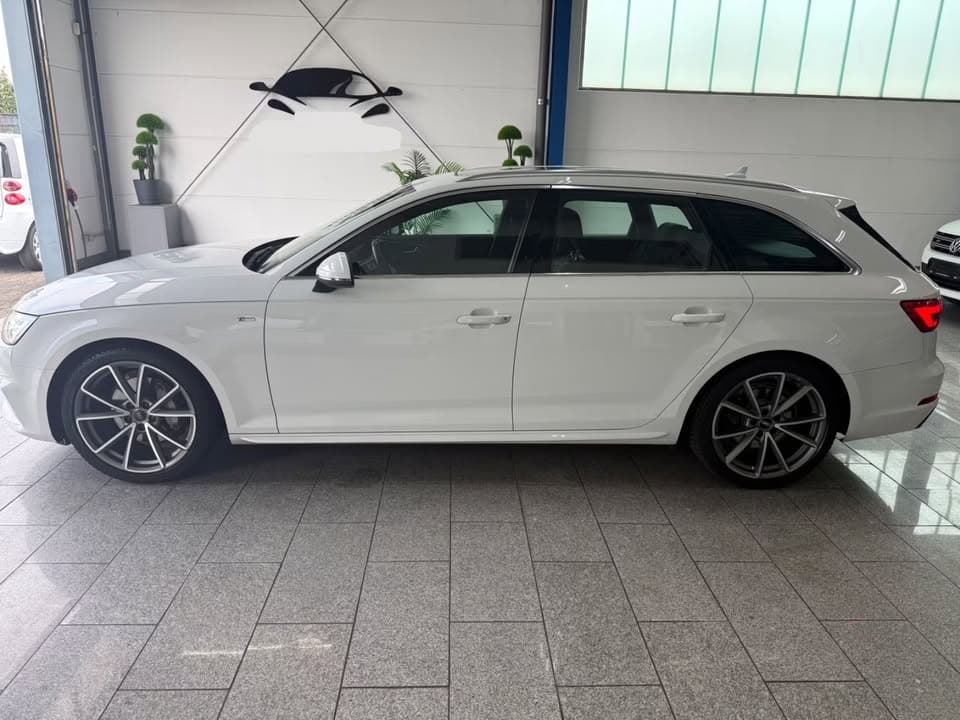 Audi A4 miniature 10