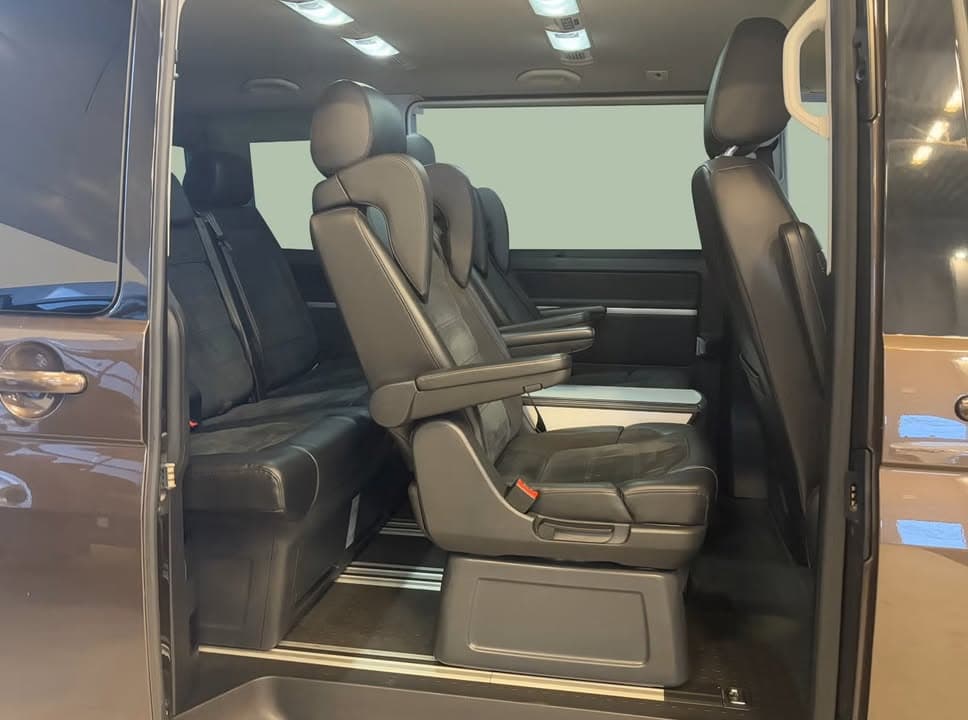 Volkswagen Multivan miniature 7