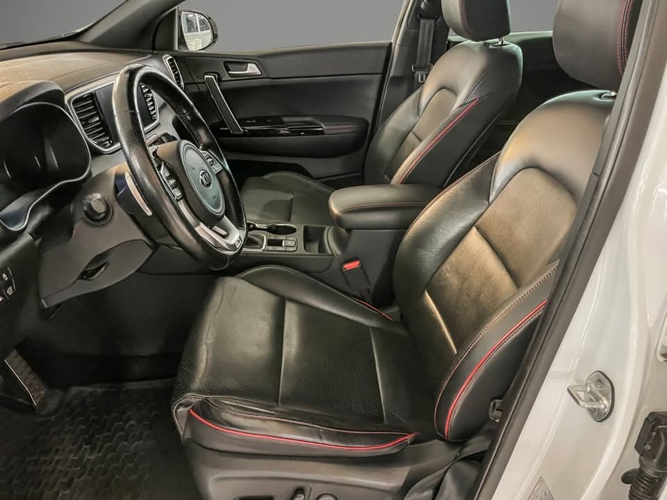 Kia Sportage miniature 12