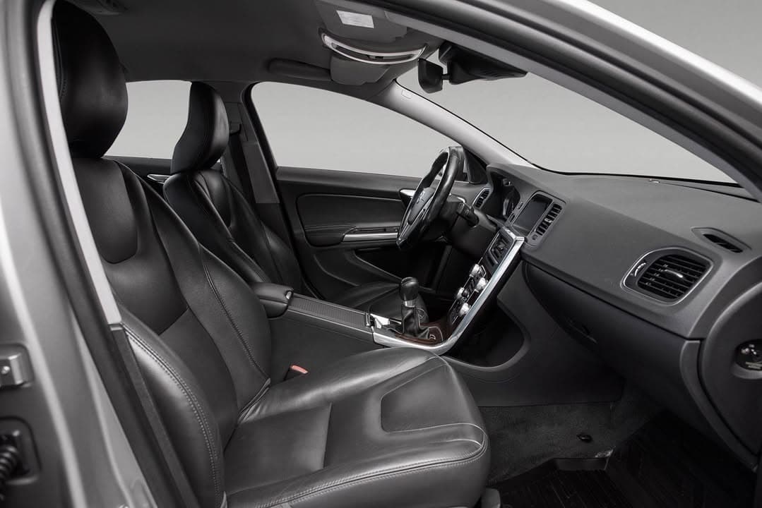 Volvo S60 miniature 7
