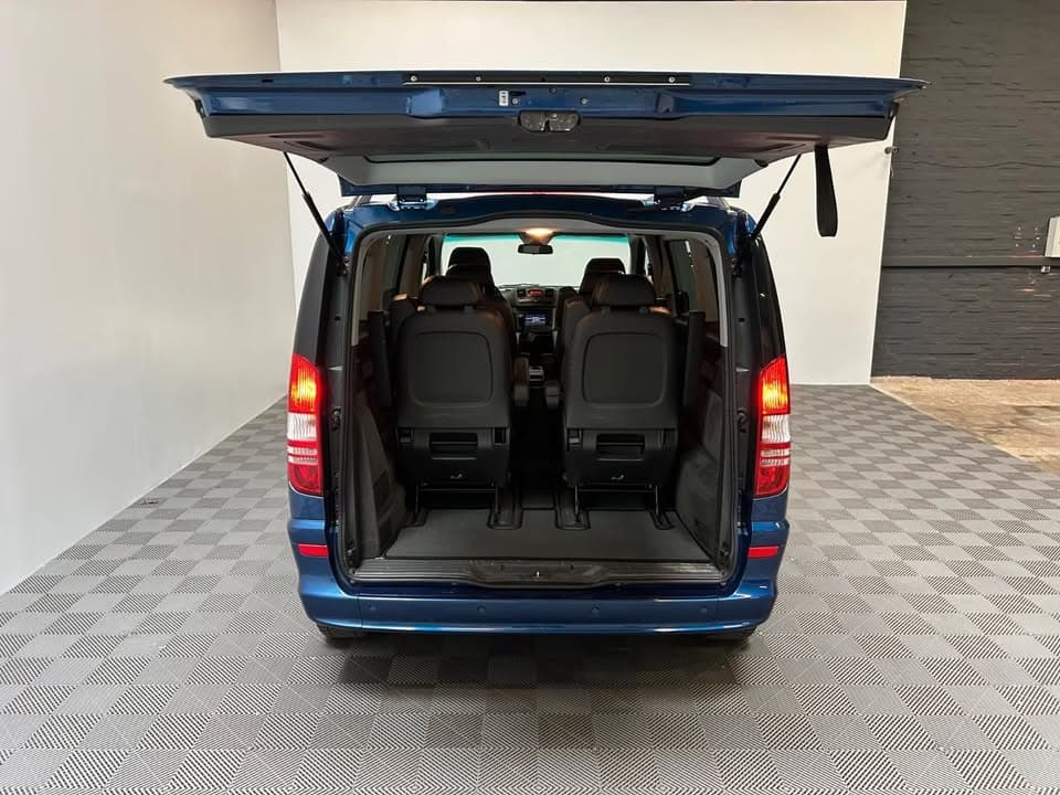 Mercedes-Benz Viano miniature 12