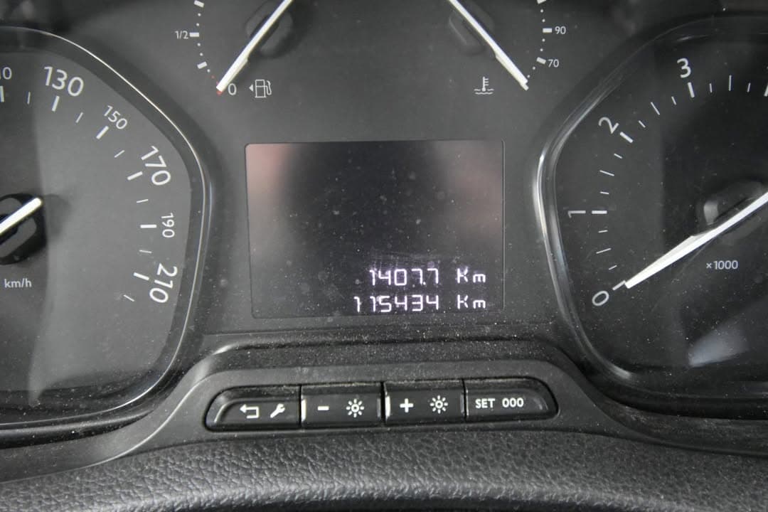 Opel Vivaro miniature 11