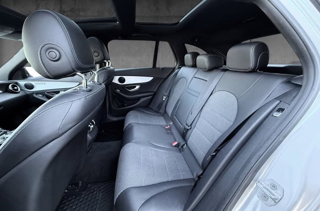 Mercedes-Benz Clase miniature 9