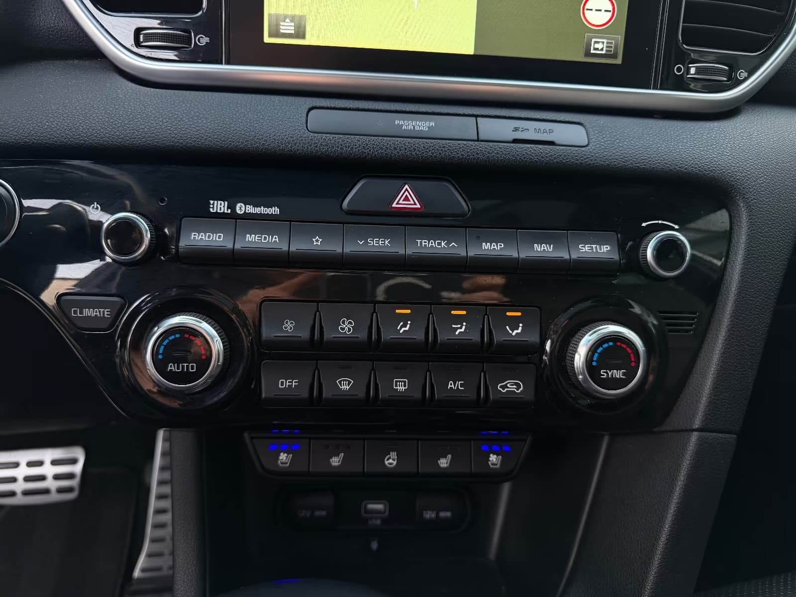 Kia Sportage miniature 9