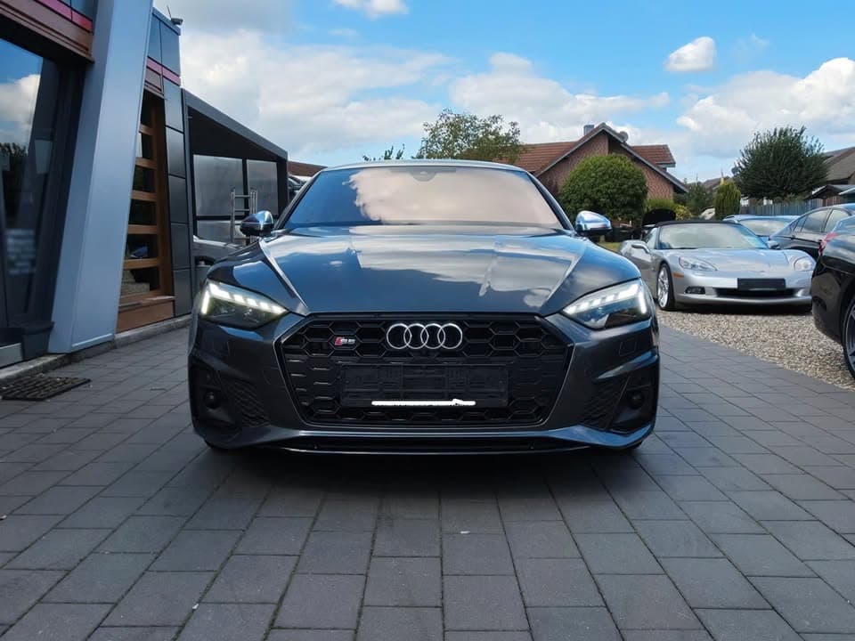 Audi S5 - photo 2