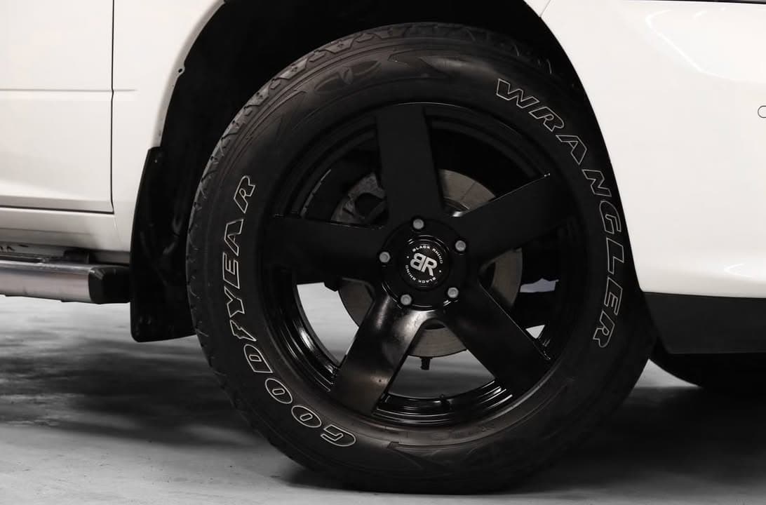 Dodge RAM miniature 10