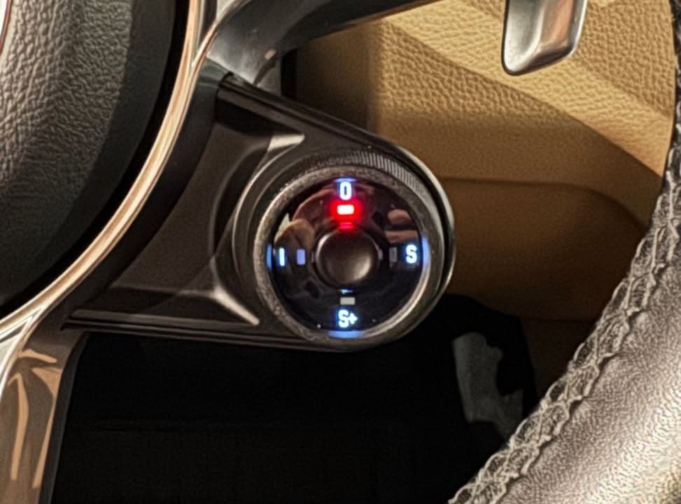 Porsche Cayenne miniature 8