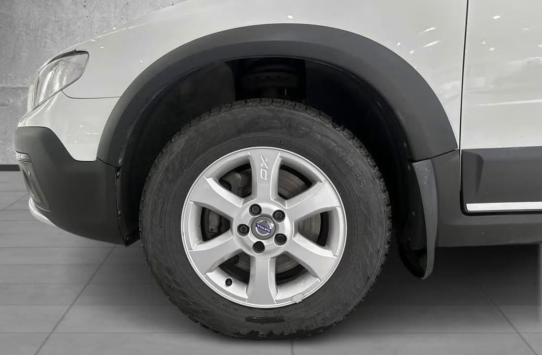 Volvo XC70 miniature 7