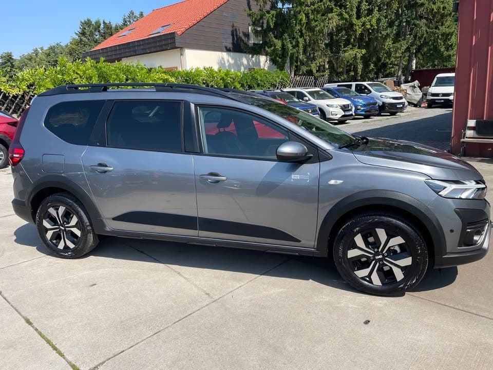 Dacia Jogger miniature 12