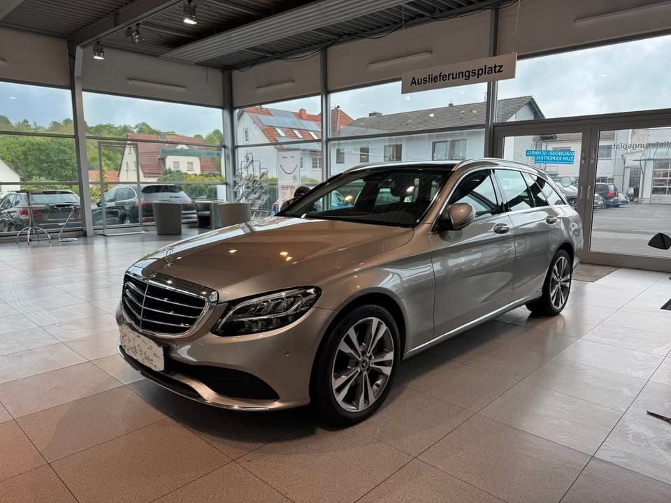 Mercedes-Benz C - photo 2