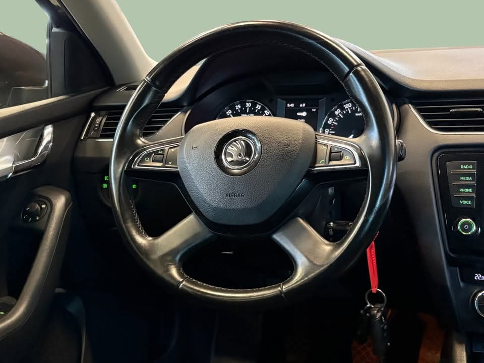 Škoda Octavia miniature 5