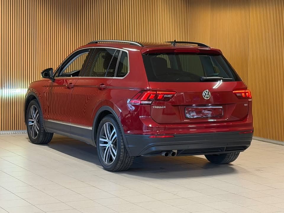 Volkswagen Tiguan miniature 5