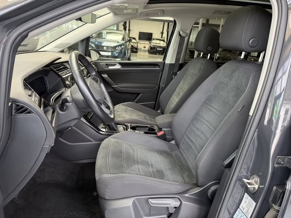 Volkswagen TOURAN miniature 8