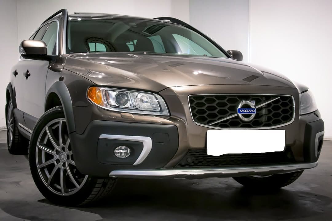 Volvo XC70 miniature 4