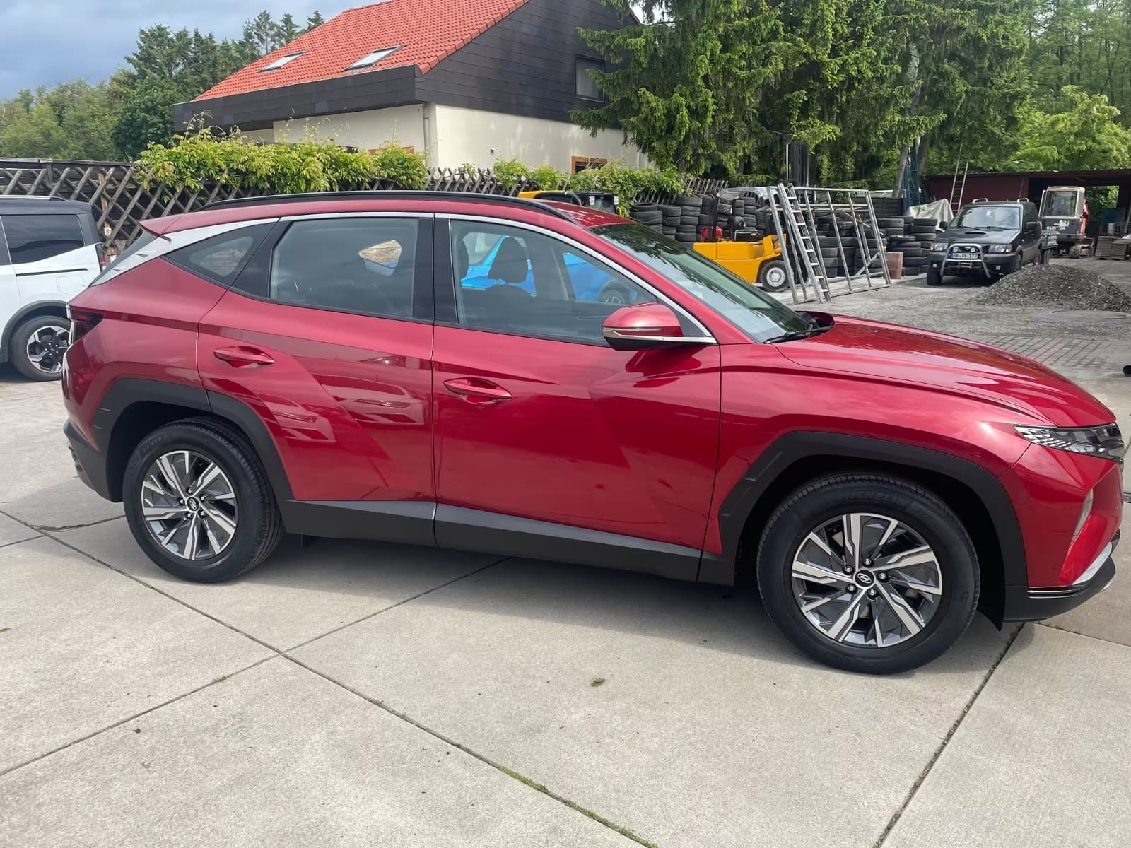 Hyundai Tucson - photo 12