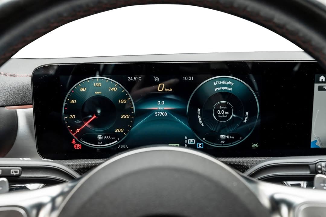 Mercedes-Benz CLA miniature 9