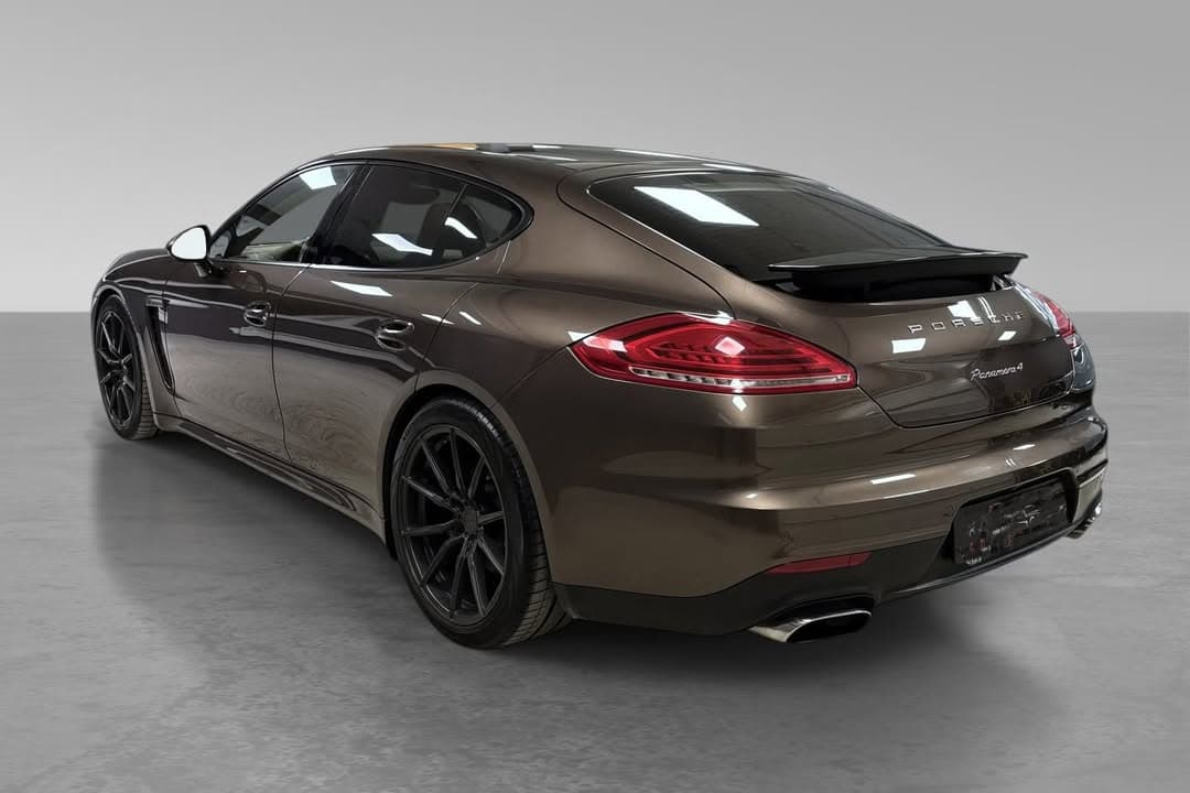 Porsche Panamera miniature 6