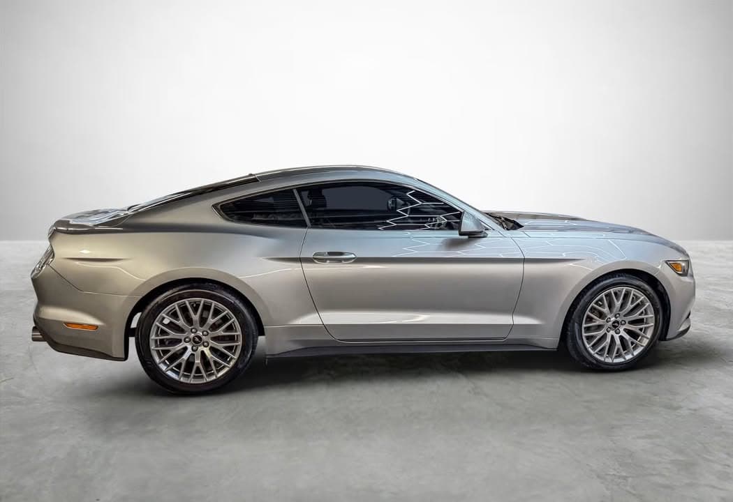 Ford Mustang miniature 6