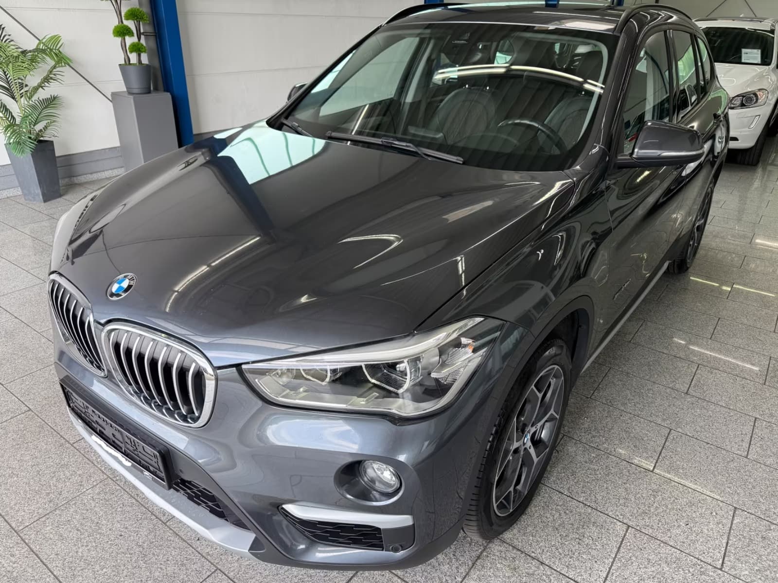 BMW X1 miniature 11