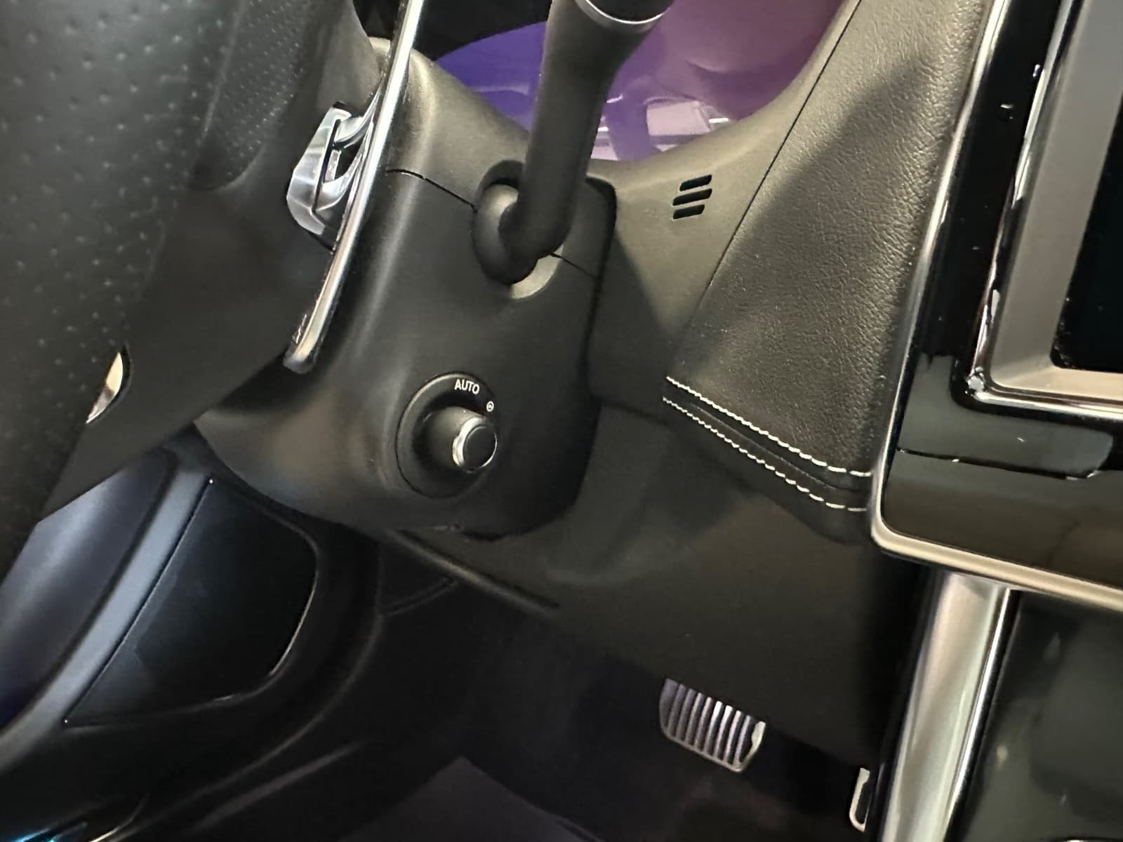 Jaguar XE miniature 6