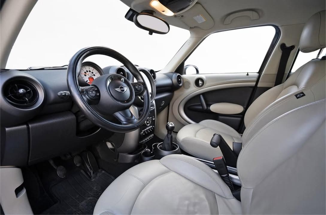 Mini Countryman miniature 10