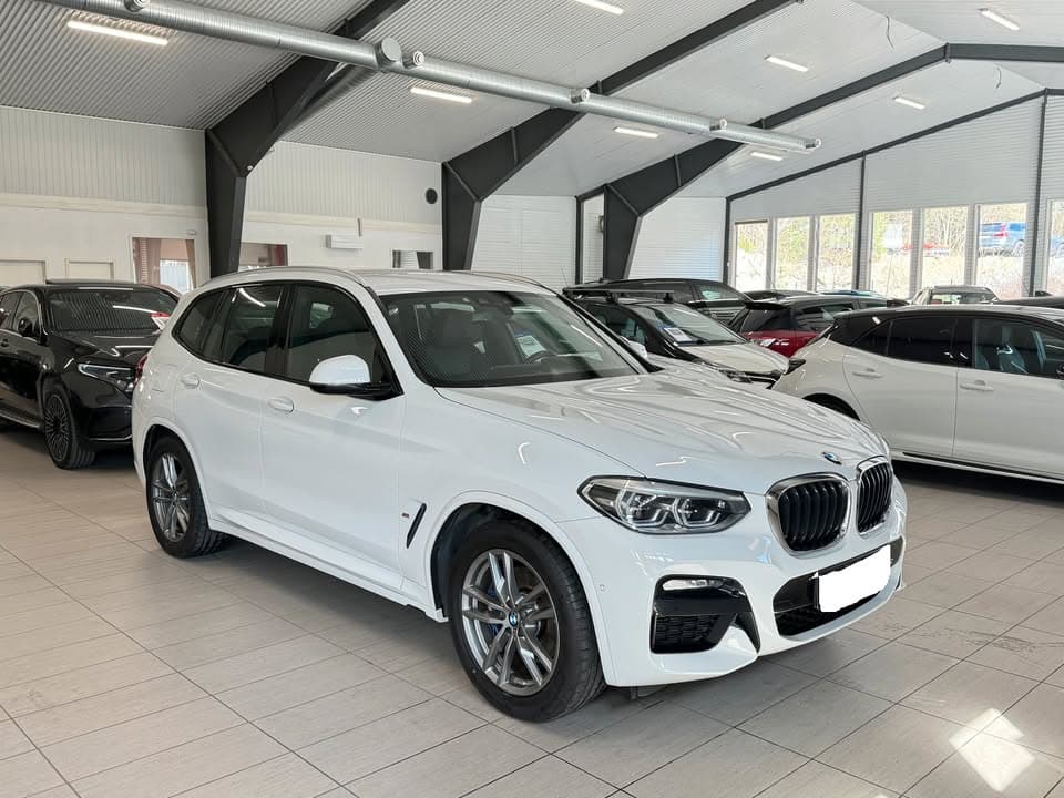 BMW X3 - photo 2