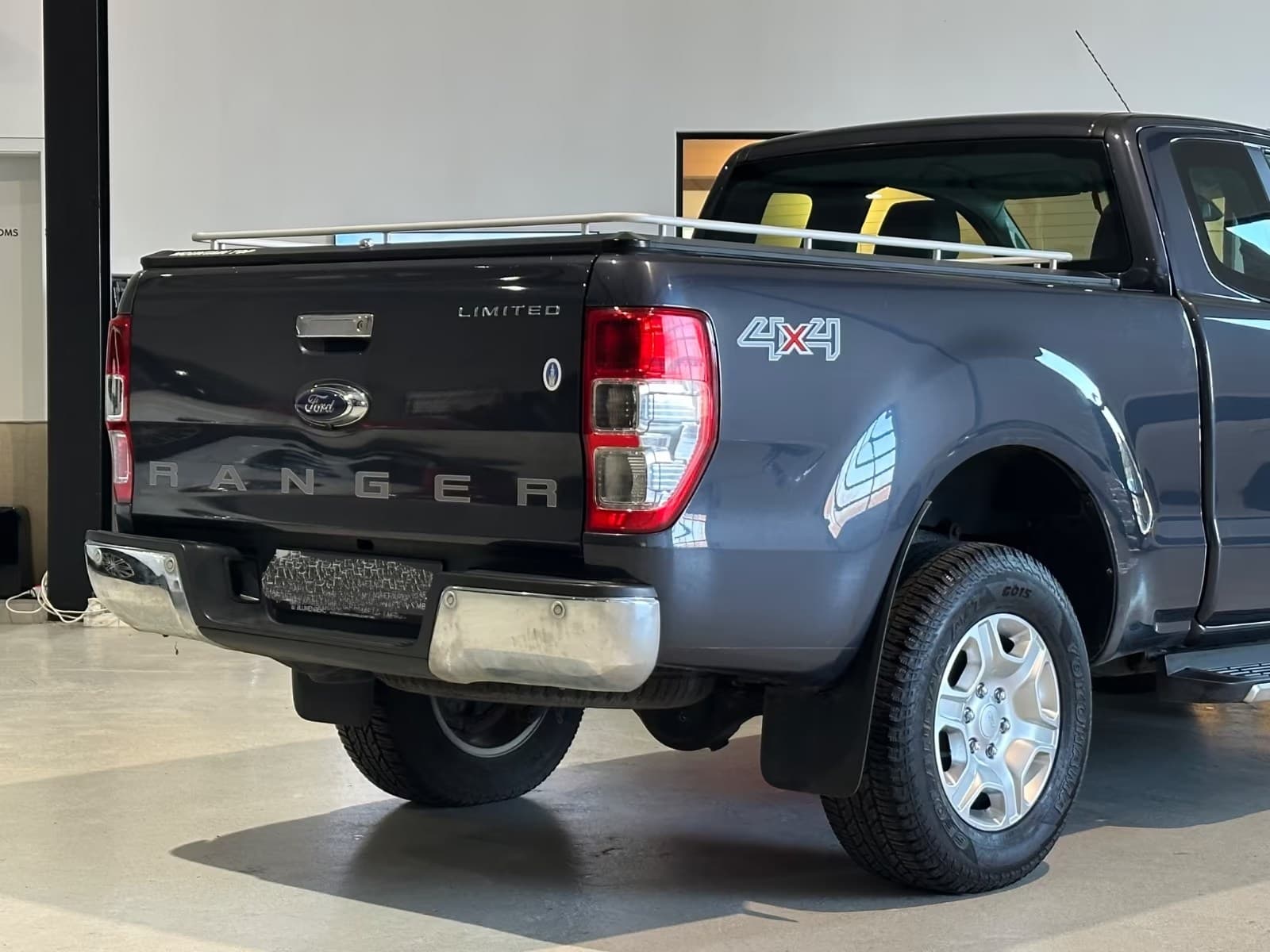 Ford RANGER miniature 5