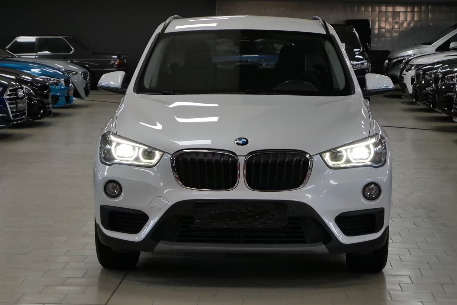 BMW X1 miniature 3